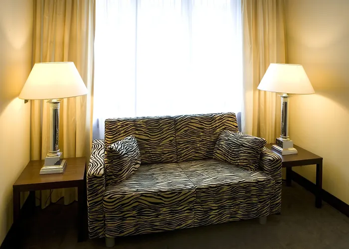 Hotel Relexa Bellevue An Der Alster 3*