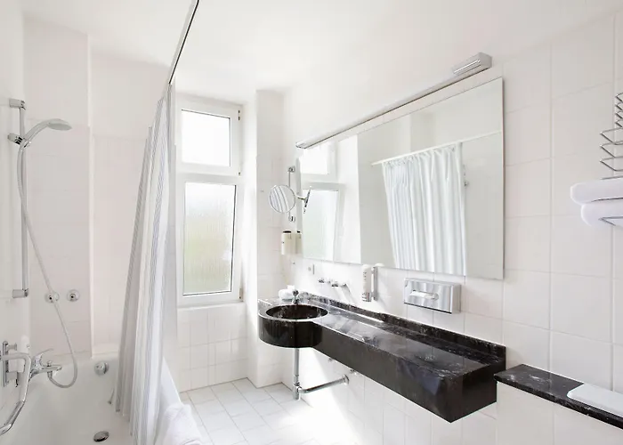 Relexa Bellevue An Der Alster 3*